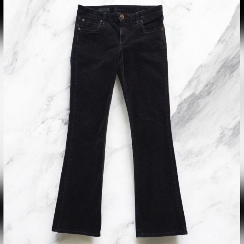 Kut from the Kloth Karen Baby Bootcut Stretch Corduroy Size 4